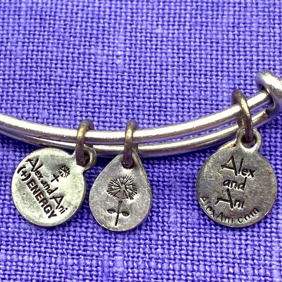 Vintage Alex & Ani silver toned religious bracelet with St. Christopher π - Picture 5 of 8